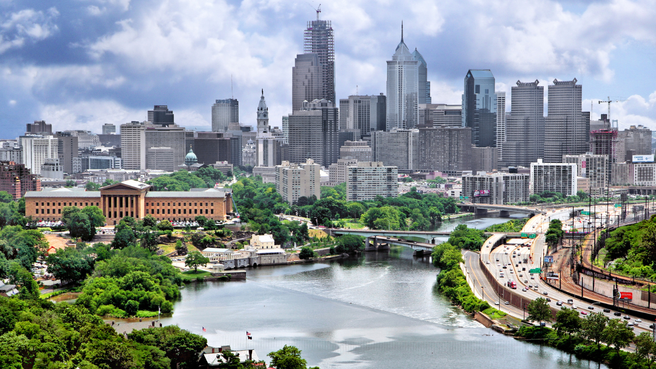 Philadelphia, PA skyline